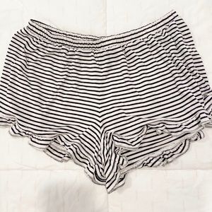 flowy striped shorts!